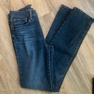 Levi’s Straight Jeans
